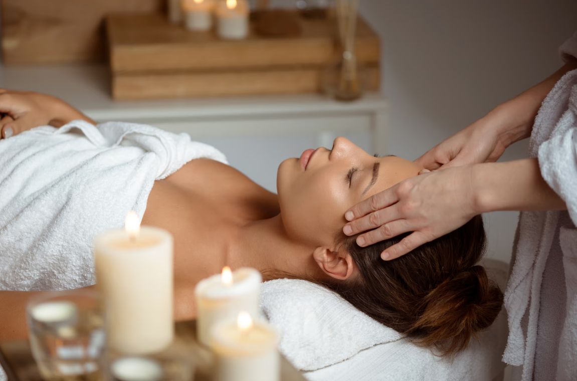 Massage-Behandlung zur Regeneration in der Praxis SADEA in Zürich-Oerlikon